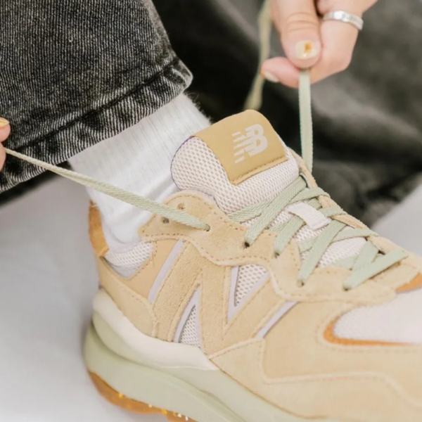 Giay New Balance 5740 'Incense Sour Grape' W5740TB