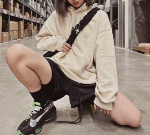 Giay Nike Air Zoom Tempo Next% Flyknit Off-White 'Black' CV0697-001