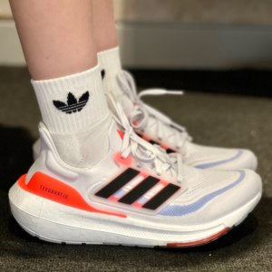 Giay Adidas Ultra Boost Light 'White Black Solar Red' HQ6351