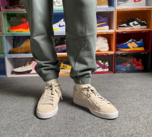 Alternative view of Giày Puma Suede Classic XXI 374915-10