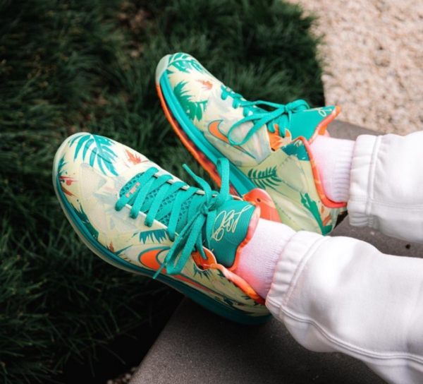 Giày Nike LeBron 9 Low 'LeBronald Palmer' DO9355-300 - Ảnh 8