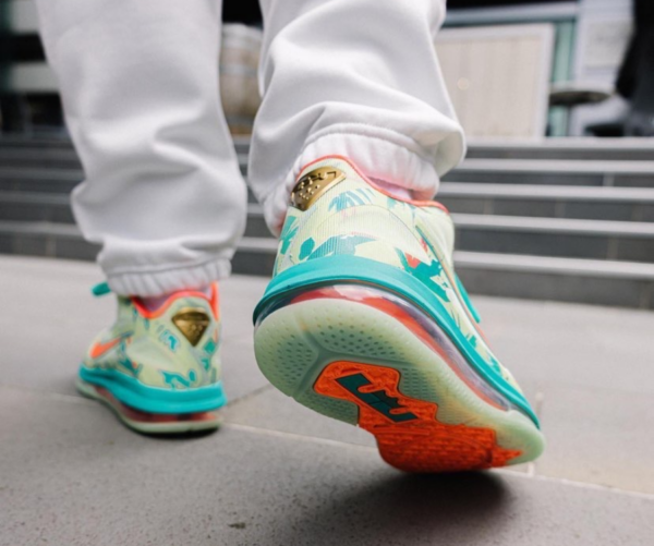 Giày Nike LeBron 9 Low 'LeBronald Palmer' DO9355-300 - Ảnh 6