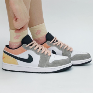 Giay Nike Air Jordan 1 Low SE ‘Flight Club’ DX4334-008