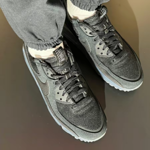 Giay Nike Air Max Terrascape 90 'Triple Black' DQ3987-002