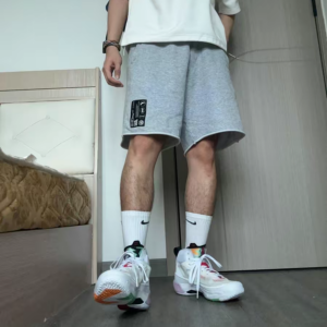 Giay Nike Air Jordan 37 'Hare' DD6958-160