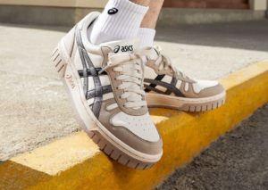 Giay Asics Court MZ 'Cream Black Gum' 1203A127-700