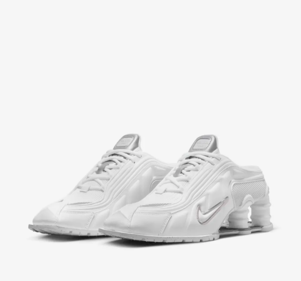 Giày Nike x Martine Rose Shox MR4 'White' DQ2401-100 - Ảnh 2