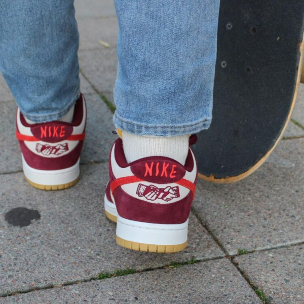 Giày Nike SB Dunk Low 'Skate Like A Girl' DX4589-600 - Ảnh 3