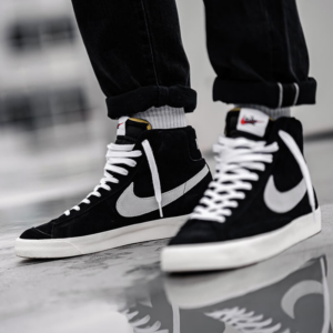 Giay Nike Blazer Mid 77 Vintage 'Black Sail' BQ6806-002