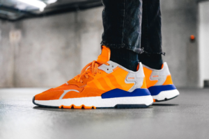 Alternative view of Giày Adidas Nite Jogger 'Solar Orange' G26313