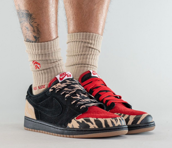 Giay Nike SoleFly x Air Jordan 1 Low Retro OG SP 'Everglades' DN3400-001