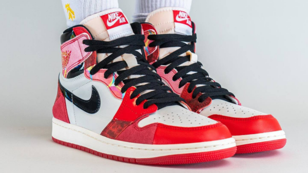 Giay Nike Air Jordan 1 'Next Chapter' DV1748-601