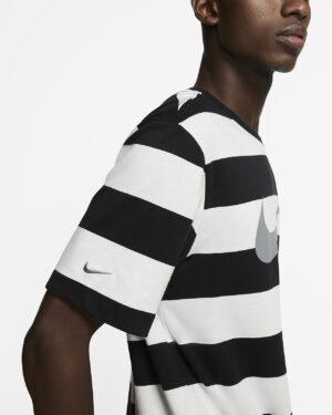 Alternative view of Áo Nike Swoosh Stripe T Shirt CQ5196-100
