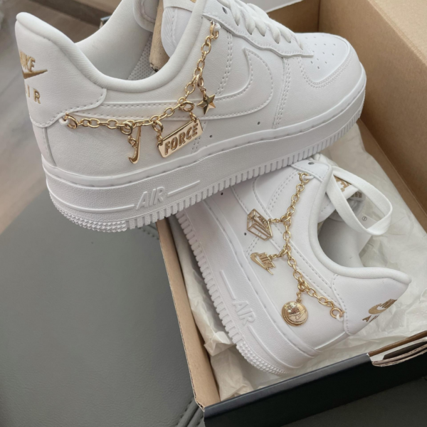 Giày Nike Wmns Air Force 1 '07 LX 'Lucky Charms' DD1525-100 - Ảnh 13