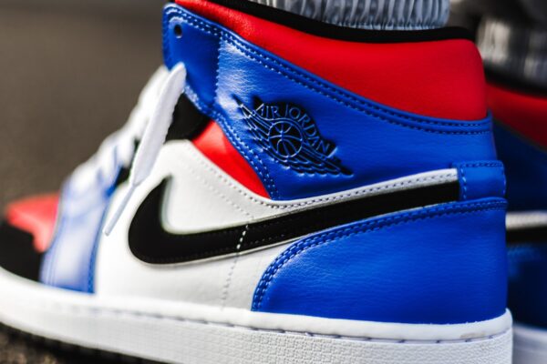 Giày Nike Air Jordan 1 Mid 'Top 3' 554724-124 - Ảnh 2