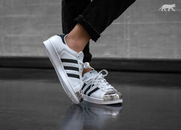 Giày Adidas Superstar 'Metal Toe' BB5114 - Ảnh 3