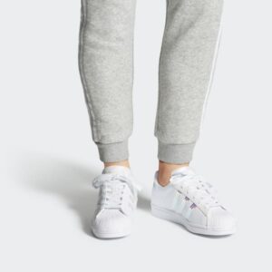 Alternative view of Giày Adidas Superstar 'White Iridescent' FY1264