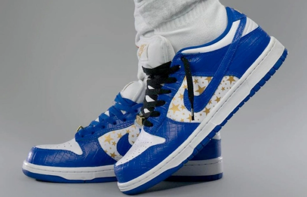 Giày Nike Supreme x Dunk Low OG SB QS 'Hyper Royal' DH3228-100 - Ảnh 4