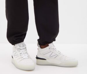 Giay Moncler Pivot High Trainers 'White' I109B4M00150M2554034