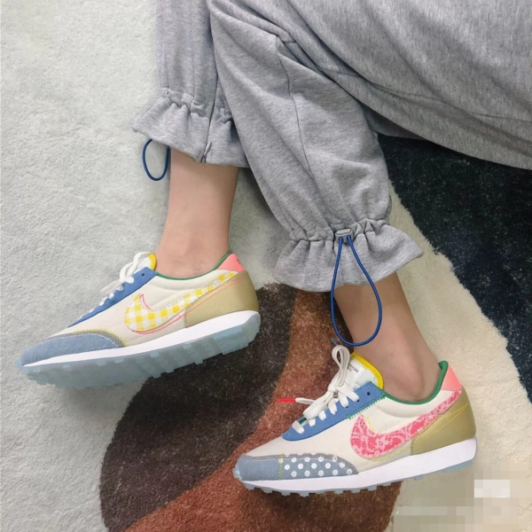 Giày Nike Wmns Daybreak 'Bright Crimson' CZ8681-167 - Ảnh 5