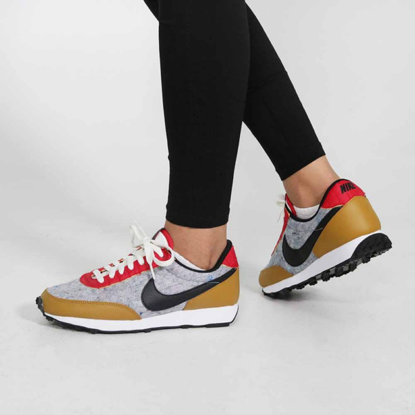 Giày Nike Wmns Daybreak QS 'Gold Suede' CQ7619-700 - Ảnh 3