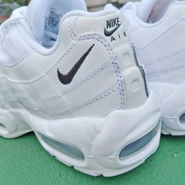 Giày Nike Air Max 95 Essential White Silver AT9865-100 - Ảnh 4