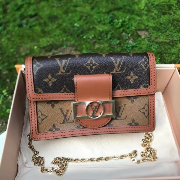 Túi Louis Vuitton DAUPHINE Chain Wallet M68746 - Ảnh 2