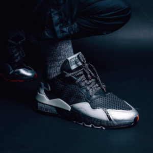Alternative view of Giày Adidas Nite Jogger 'Bar Code Graphic' EF5407