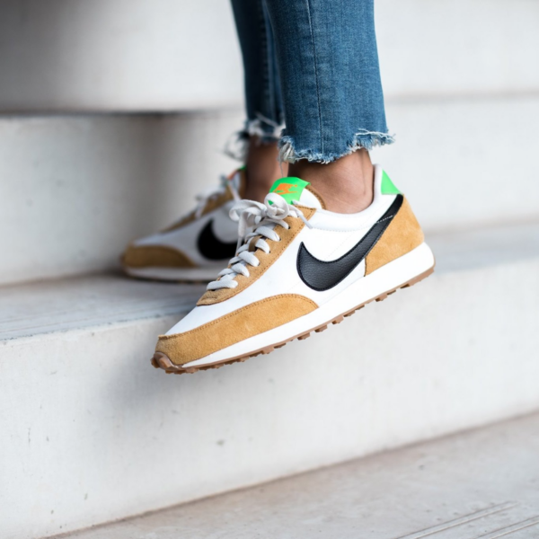 Giày Nike Wmns Daybreak 'Wheat' CK2351-700 - Ảnh 3