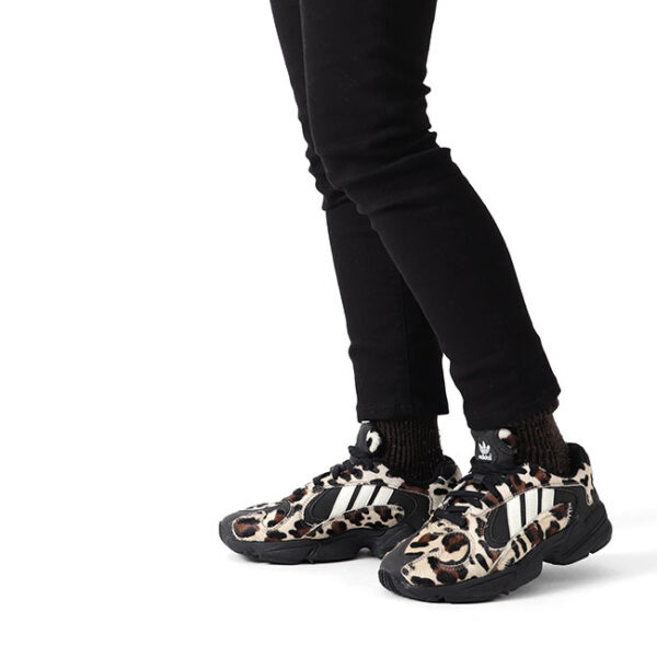 Giày Adidas Yung 1 'Leopard' EG8726 - Ảnh 4