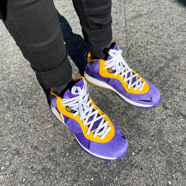 Giày Nike LeBron 8 'Lakers' DC8380-500 - Ảnh 2