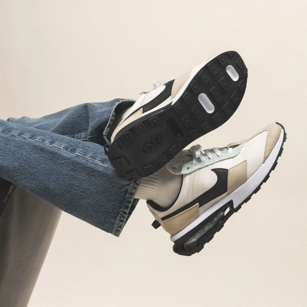 Giày Nike Air Max Pre-Day LX 'Light Bone' DC5331-001 - Ảnh 3