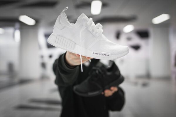 Giày Adidas NMD_R1 Primeknit 'Japan Triple White' BZ0221 - Ảnh 5