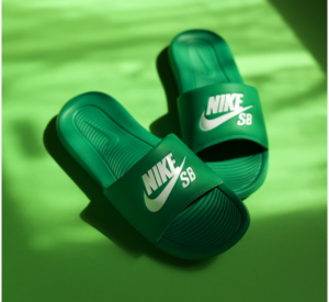 Dep Nike SB Victori One Slide 'Lucky Green' DR2018-300