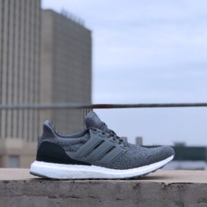 Alternative view of Giày Adidas UltraBoost 3.0 'Grey Three' S82023