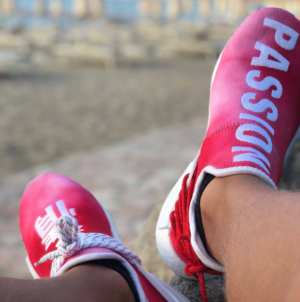 Alternative view of Giày Adidas Pharrell x NMD Hu Trail 'Passion' China Exclusive F99761