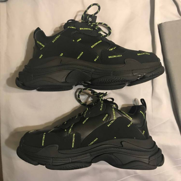 Giày Balenciaga Triple S Allover Logo 'Black' 536737-W2FA1-1070 - Ảnh 2