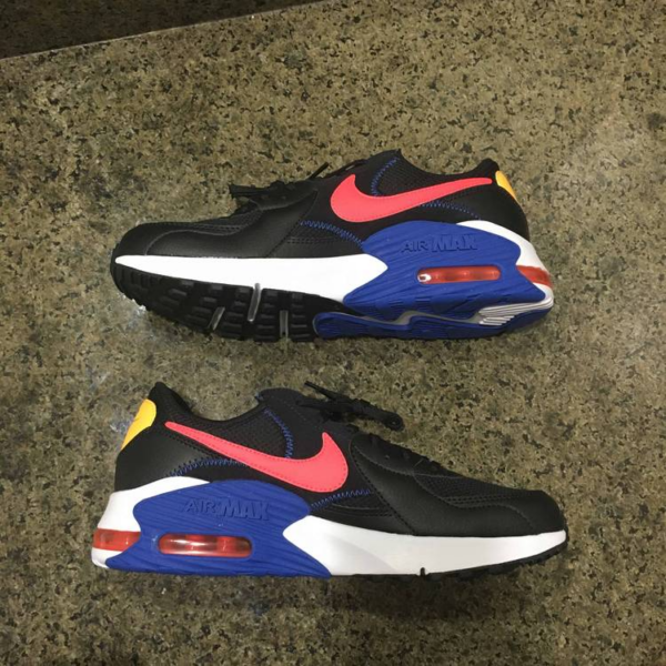 Giày Nike Air Max Excee 'Black Royal Crimson' CD4165-008 - Ảnh 2