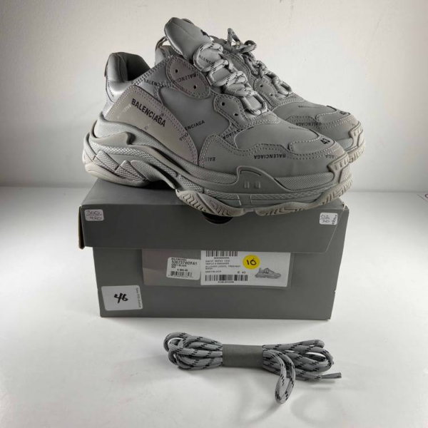 Giày Balenciaga Triple S Sneaker Allover Logo Grey 536737 W2FA1 1210 - Ảnh 4