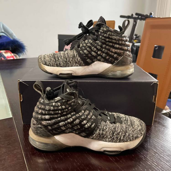 Giày Nike LeBron 17 BG 'In The Arena' BQ5594-002 - Ảnh 2