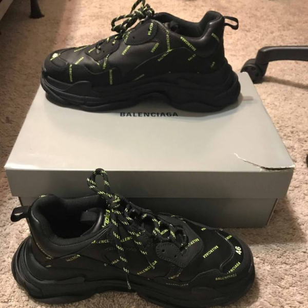 Giày Balenciaga Triple S Allover Logo 'Black' 536737-W2FA1-1070 - Ảnh 3