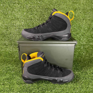 Alternative view of Giày Nike Air Jordan 9 Retro GS 'Dark Charcoal University Gold' 302359-070