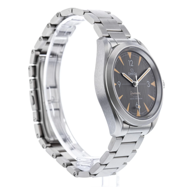 Đồng Hồ Omega Seamaster Railmaster 'Silver' 220-10-40-20-01-001 - Ảnh 4