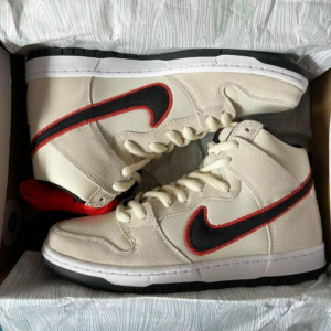 Giay Nike SB Dunk High 'Giants' DO9394-100