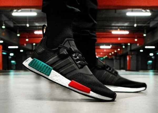 Giày Adidas NMD R1 Core Black EF4260 - Ảnh 4
