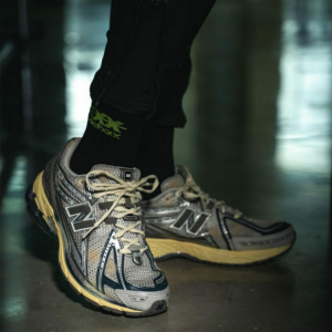 Giay New Balance x Thisisneverthat 1906R 'Downtown Run' M1906RTI