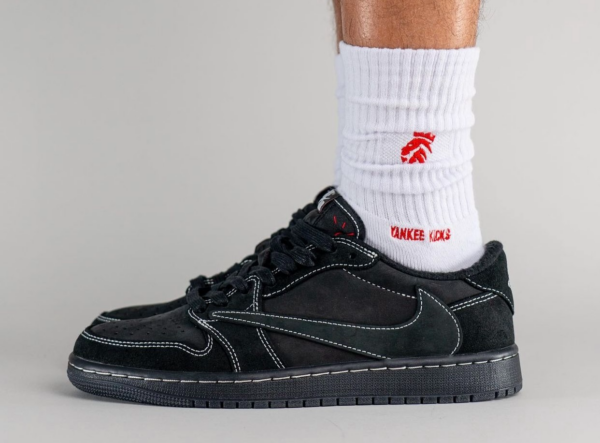 Giay Nike Air Jordan 1 Retro Low Travis Scott 'Black Phantom' DM7866-001