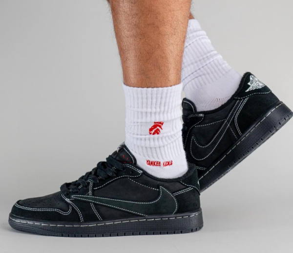 Giay Nike Air Jordan 1 Retro Low Travis Scott 'Black Phantom' DM7866-001