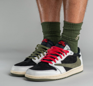Giay Nike Air Jordan 1 x Travis Scott Retro Low OG SP 'Olive' DZ4137-106