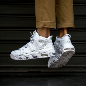 Alternative view of Giày Nike Air More Uptempo 'Triple White' 921948-100